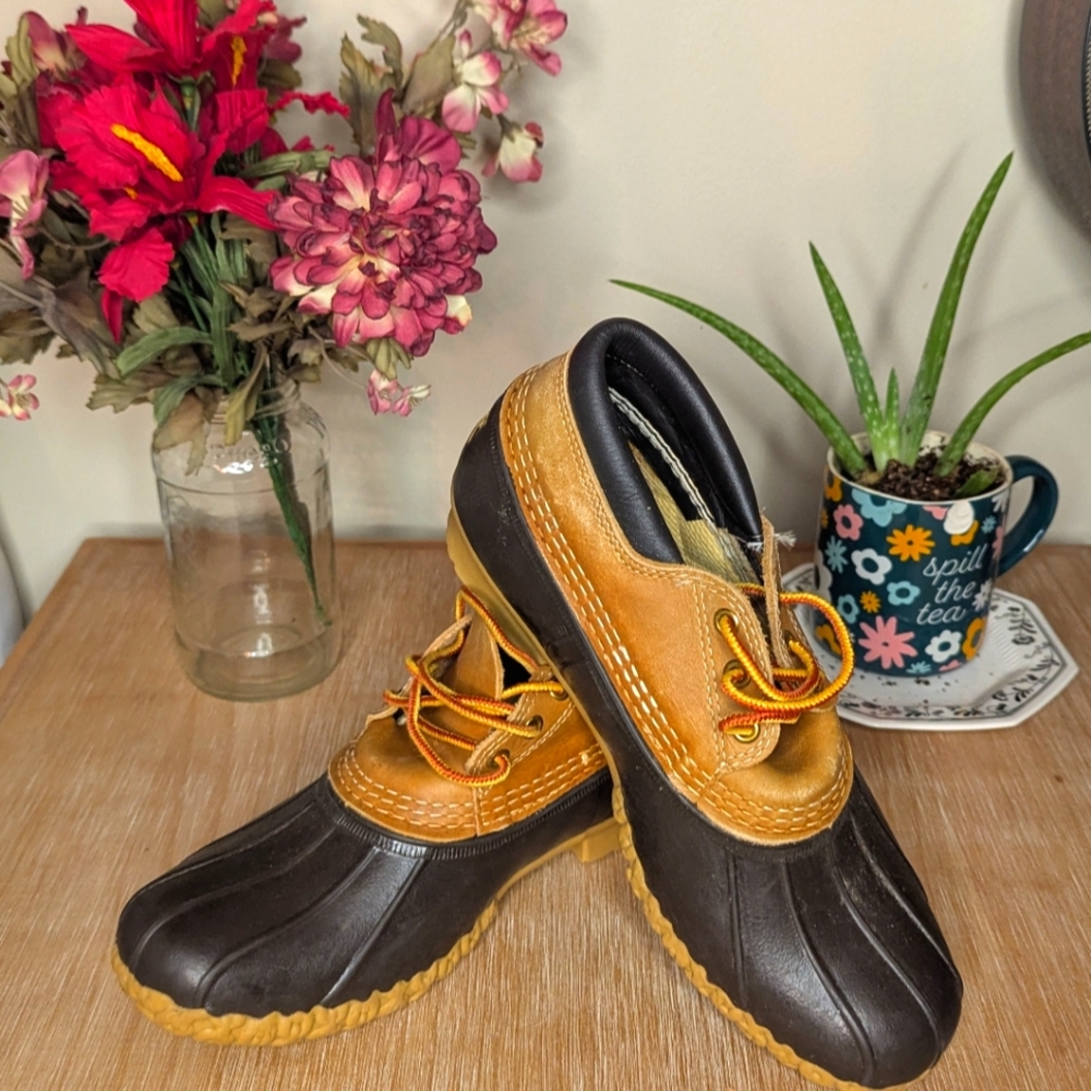 Bean Boots by LL Bean Waterproof Duck Boots Booties Shoes Womens Size 9 Brown